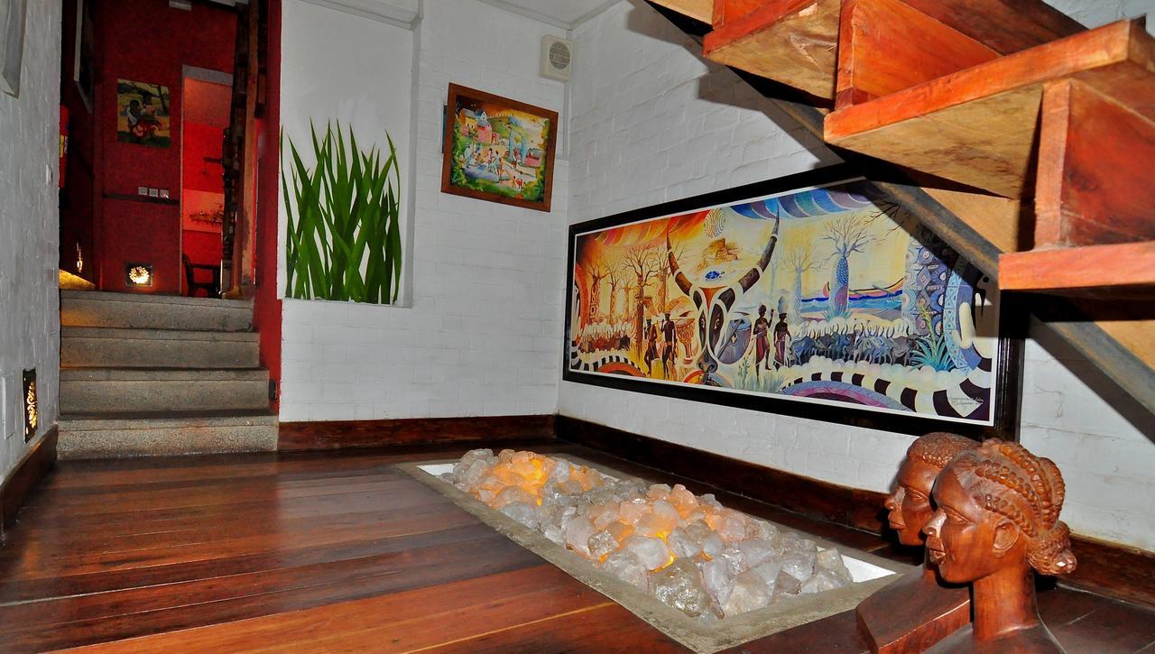 Rova Hotel Antananarivo Bagian luar foto