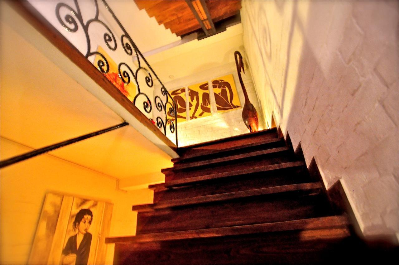 Rova Hotel Antananarivo Bagian luar foto