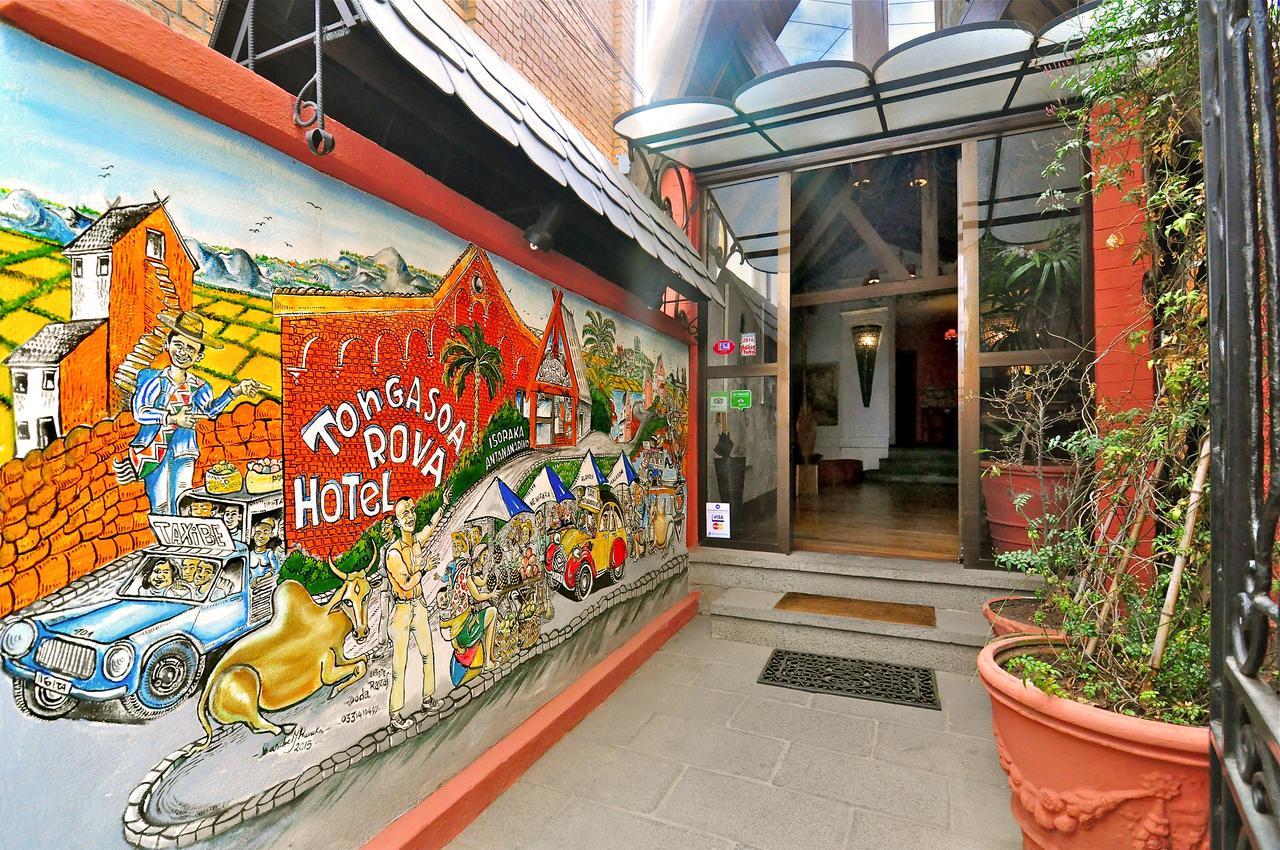 Rova Hotel Antananarivo Bagian luar foto