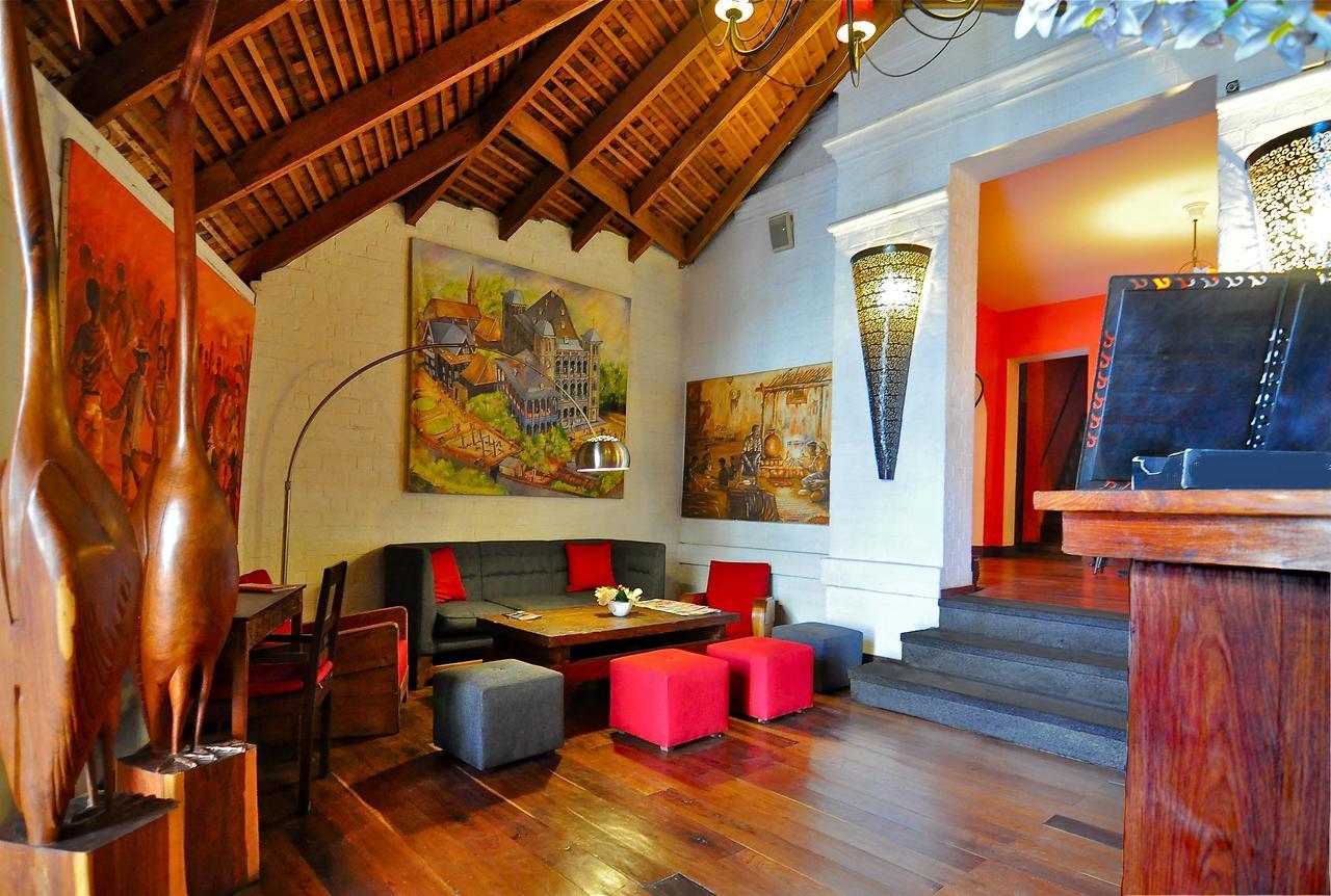 Rova Hotel Antananarivo Bagian luar foto