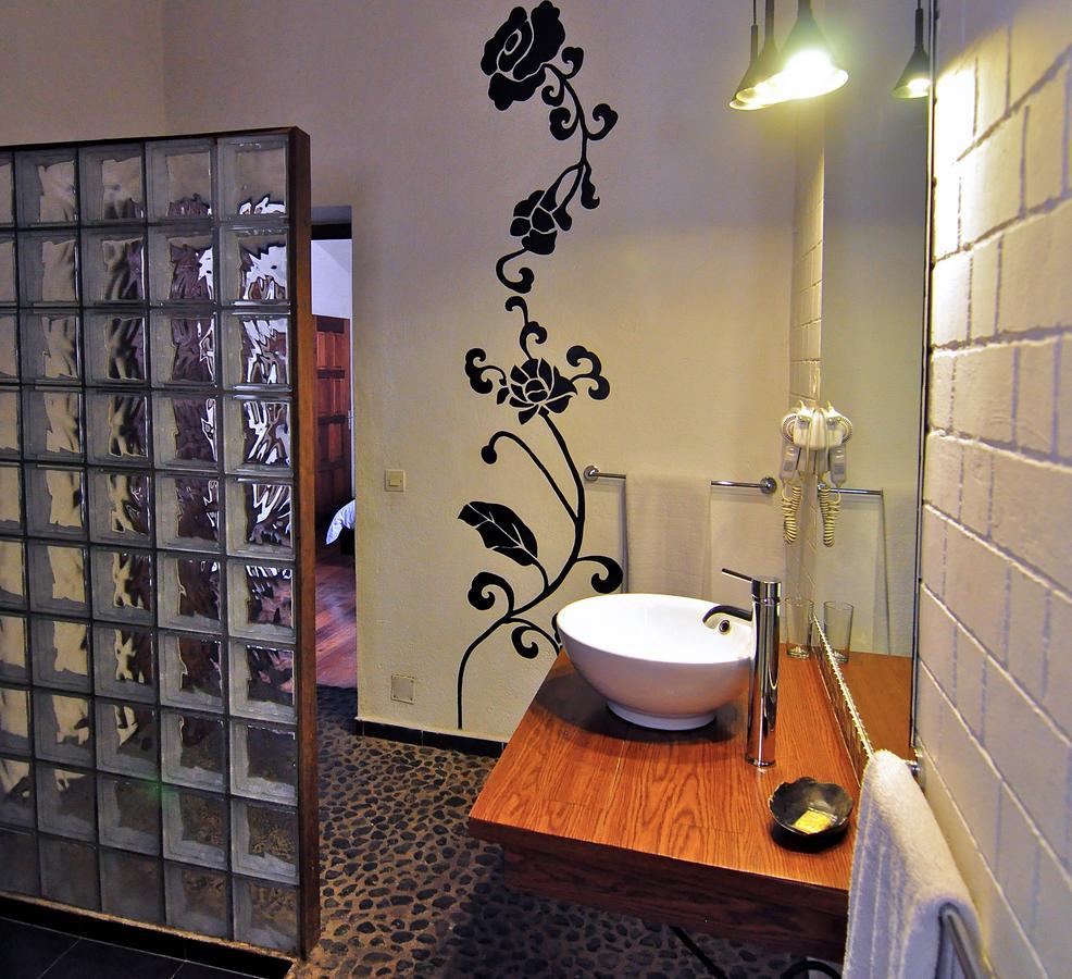 Rova Hotel Antananarivo Bagian luar foto