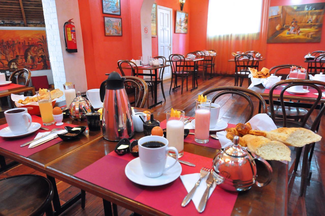 Rova Hotel Antananarivo Bagian luar foto