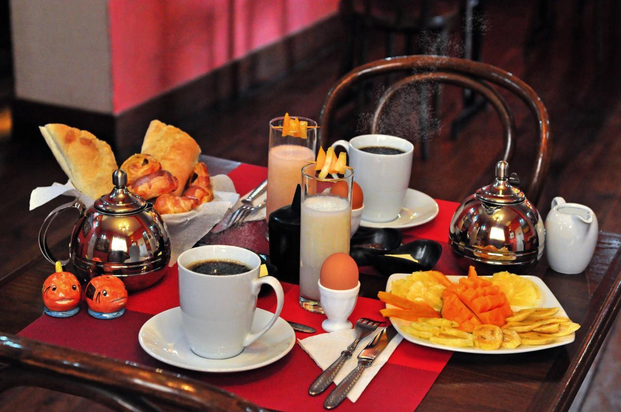 Rova Hotel Antananarivo Bagian luar foto